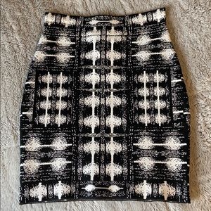 BCBG bandage skirt NWOT